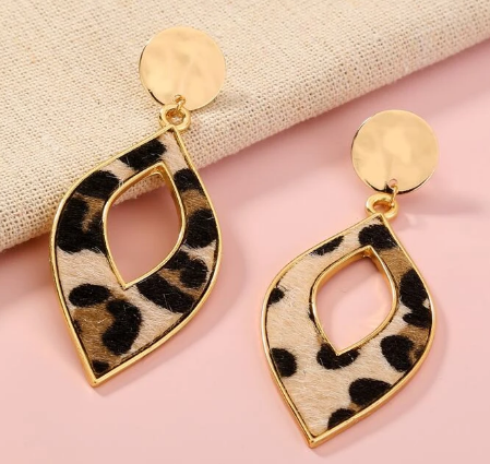 Leopard Pattern Earrings